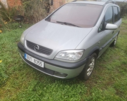 Zafira 1.8 16V 7 míst