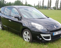 Renault Scénic 1,6dCi, 96kW, najeto 110.000km